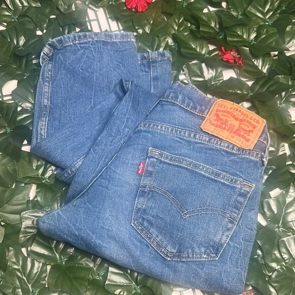 Levi's Straight Leg Jeans - Blue - Picture 1 of 5